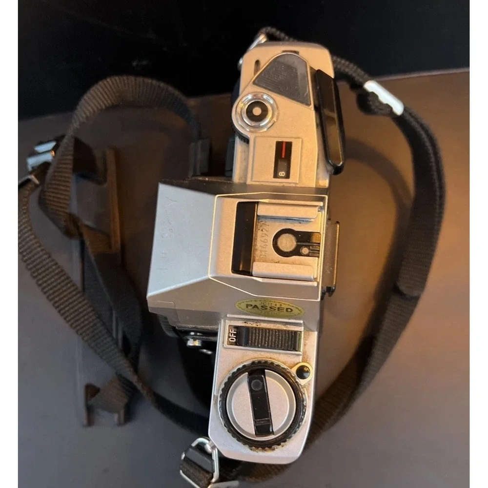 Minolta X-370 35mm SLR Camera Body, Lens Cap and Box